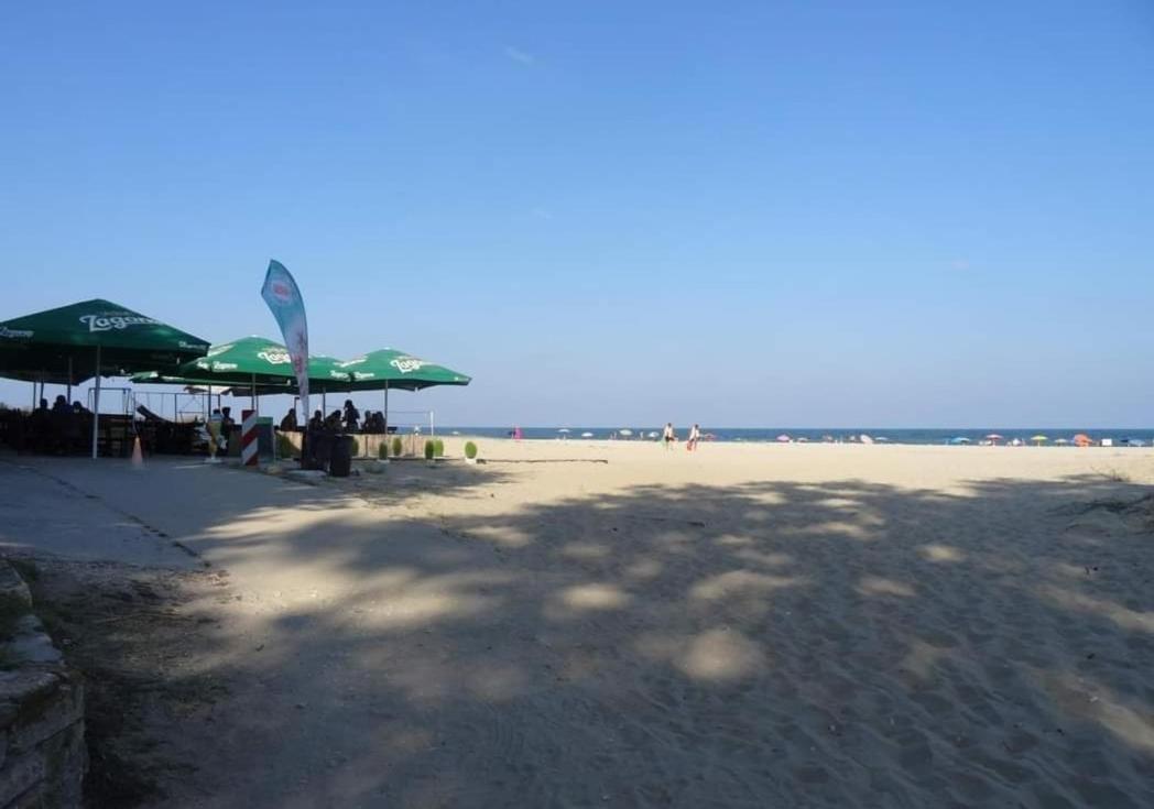 Carolmike Oasis Beach Apartment Kamchia Reserve 外观 照片